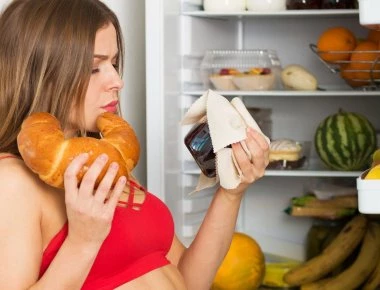 Αυτό είναι το σνακ που θα σας βοηθήσει να καταπολεμήσετε τις λιγούρες (φωτο)